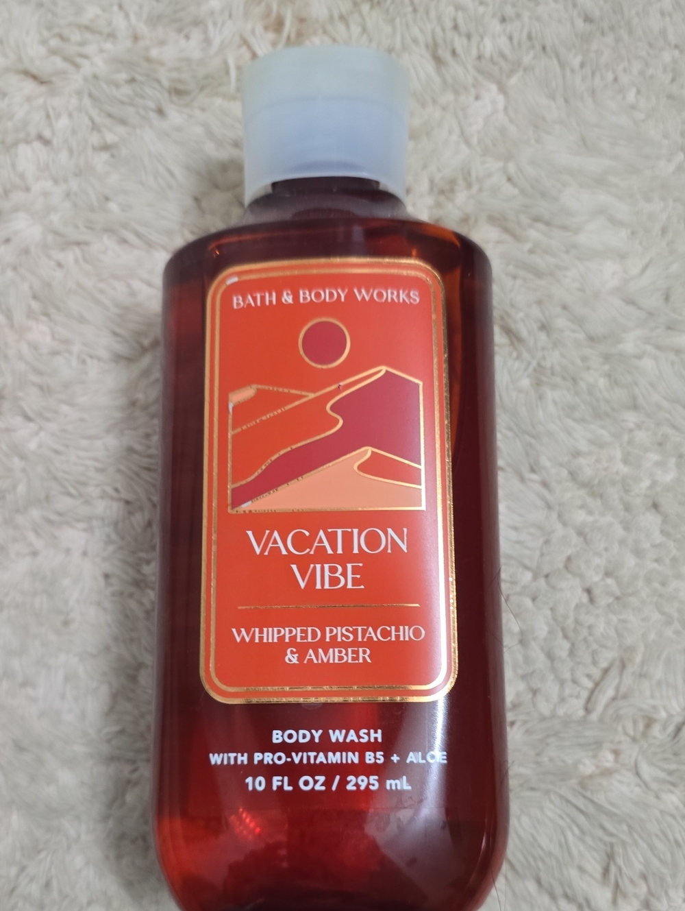 Bath & Body Works Vacation Vibe Whipped Pistachio & Amber Body Wash - Orange